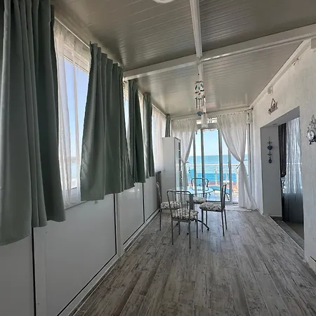 Oazis Apartment